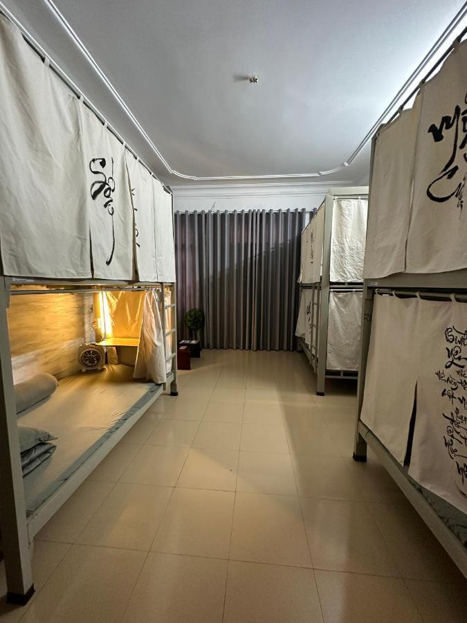Home Tea An Yen Dorm Ho Chi Minh-staden Exteriör bild